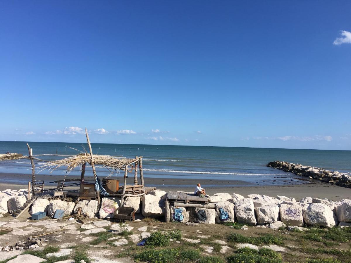 Ca' Yvonne Alloggio A Lido Di Venezia Bagian luar foto